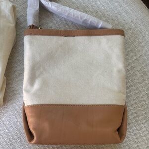 J.Crew Oslo NWOT
Canvas Bucket Bag Soft Leather Trim Crossbody